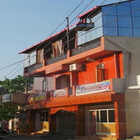Hotel Jan Jan Tak Dehradun Exteriör bild