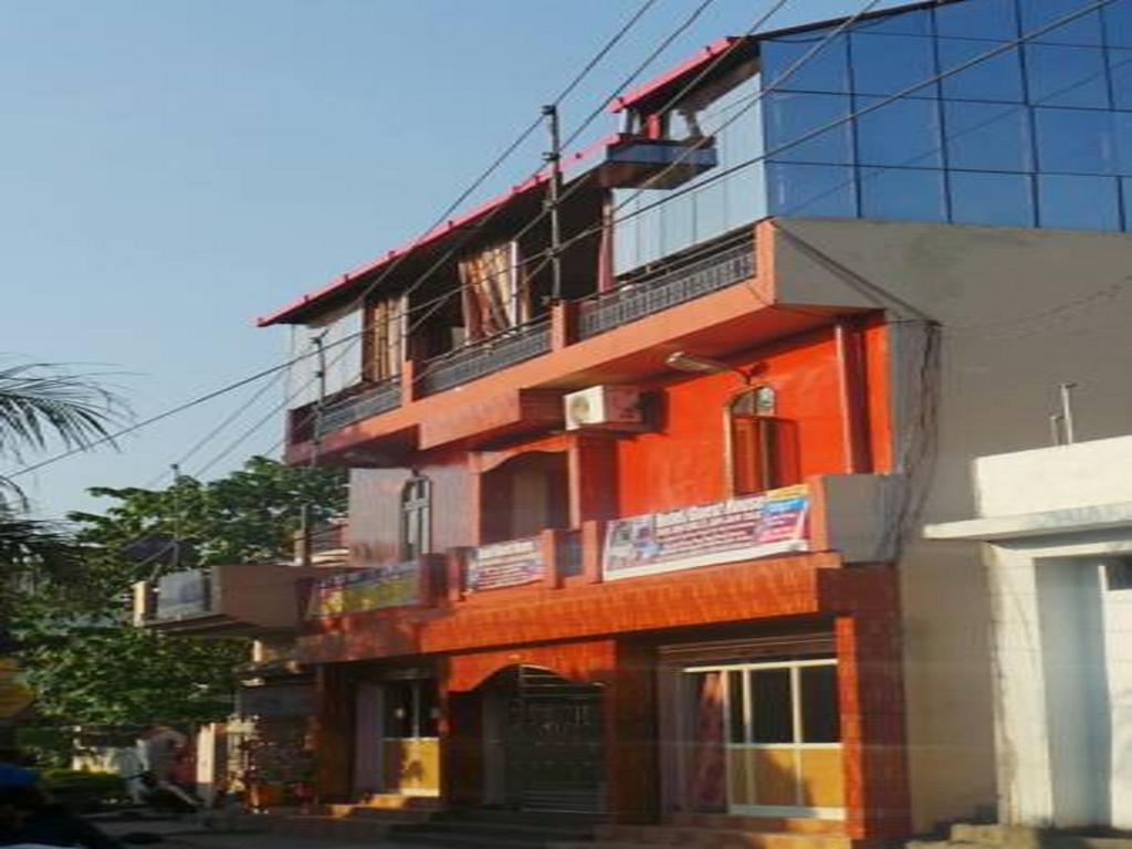 Hotel Jan Jan Tak Dehradun Exteriör bild
